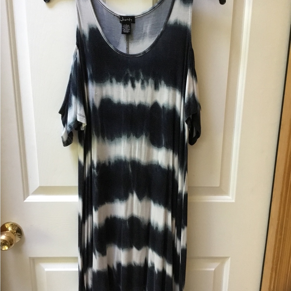 Justice Ladies Cold Shoulder Tie-Dye Coverup Dress Sz L